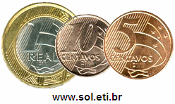 Moedas Totalizando 1 Real e 15 Centavos